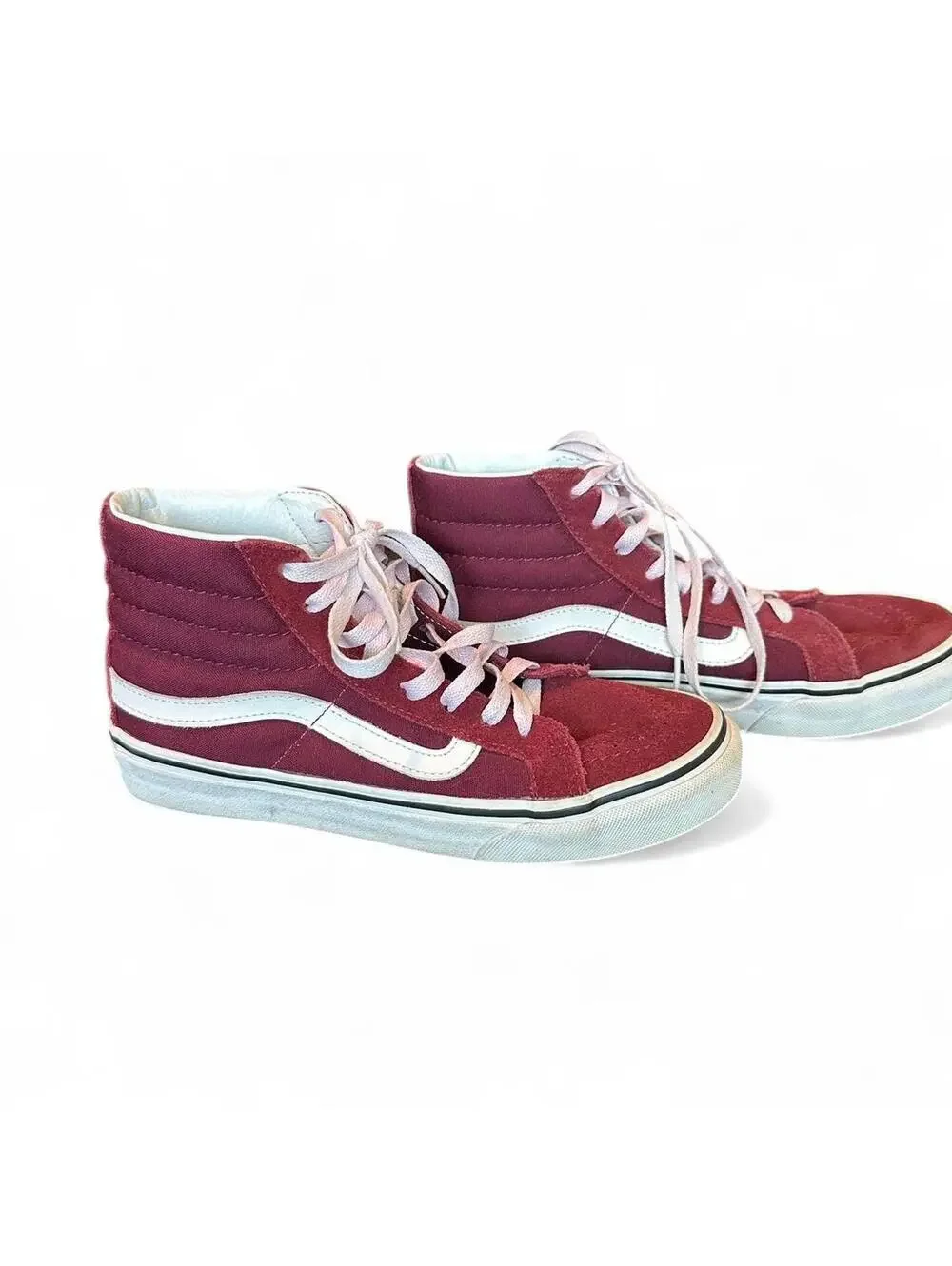 Classic Vans Sk8-Hi sneakers in a rich burgundy! Size 6.5.